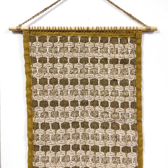 Wall fiber art macramé knit recycled handmade sweater vintage - Picture 2 of 9